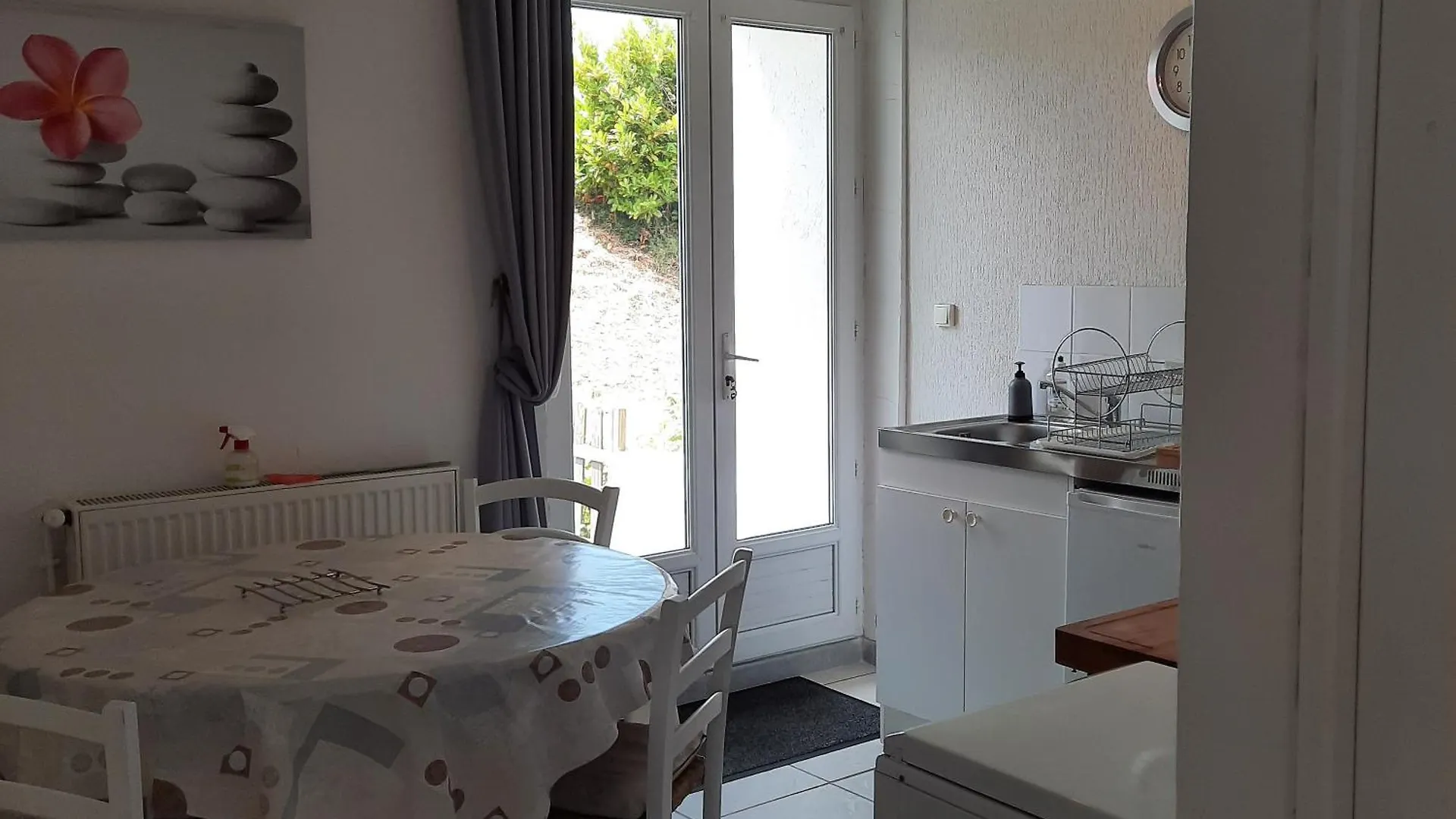 Gite A La Ferme Avec Piscine Bernadets-Debat Holiday home