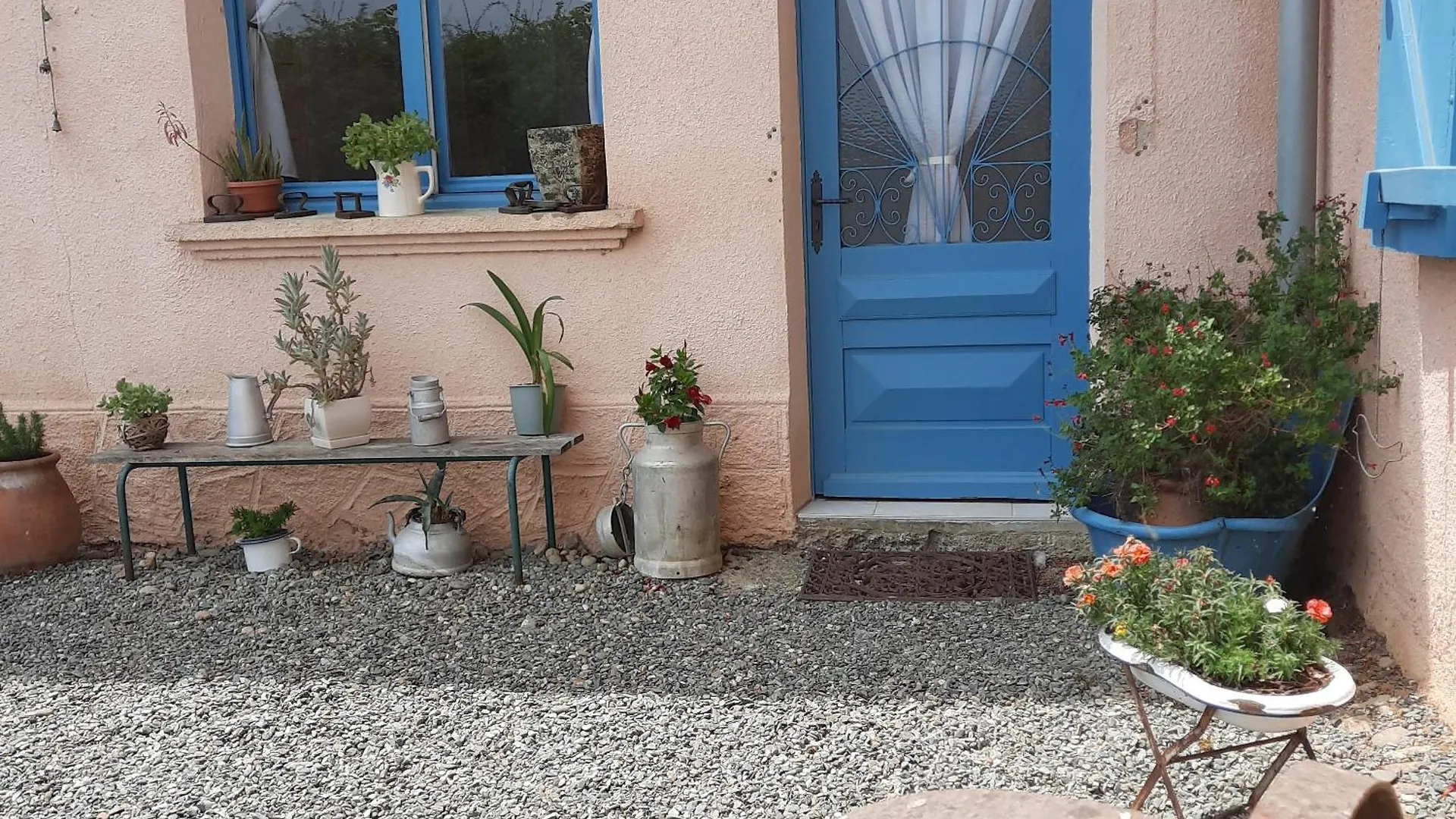 Holiday home Gite A La Ferme Avec Piscine Bernadets-Debat