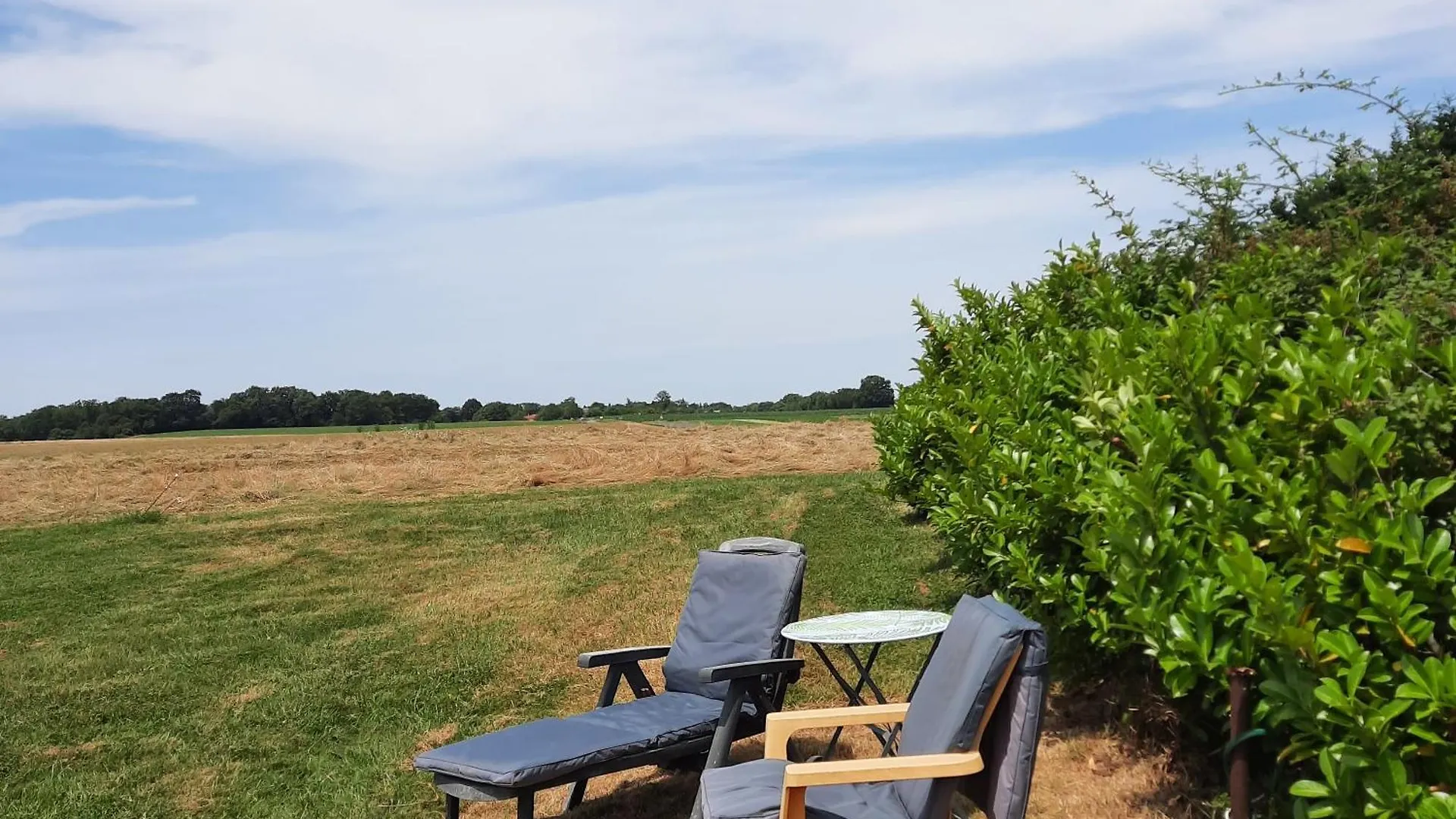 Gite A La Ferme Avec Piscine Bernadets-Debat Holiday home